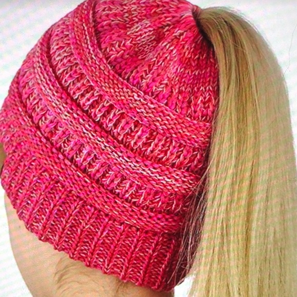 Accessories - Beanie Knitted